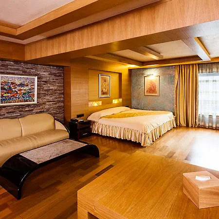 Anel 5* Sofia