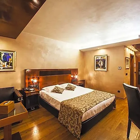 Anel 5* Sofia