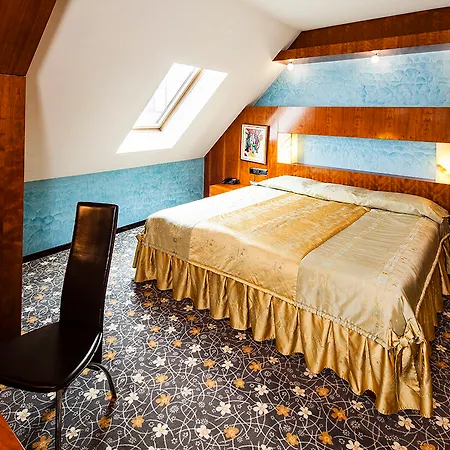 Anel Hotel Sofie